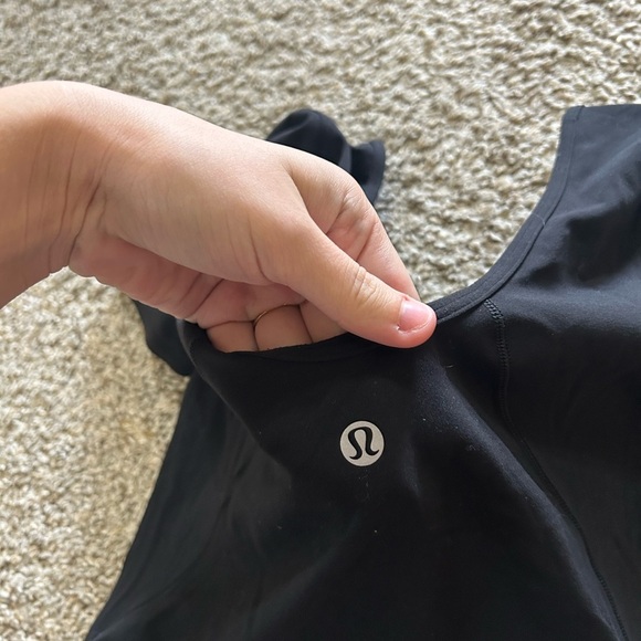 Lululemon Align T-Shirt Black Women's Size 2 Stretch Yoga Gym Casual Preppy Crop - Picture 5 of 7